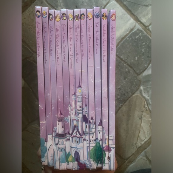 Disney Princess Book Set - Picture 1 of 2
